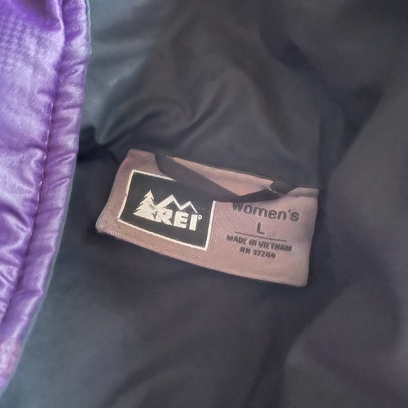 REI Jacket - Picture 3 of 5